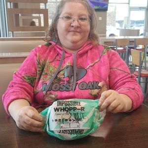 Meet your Posher, Stacy